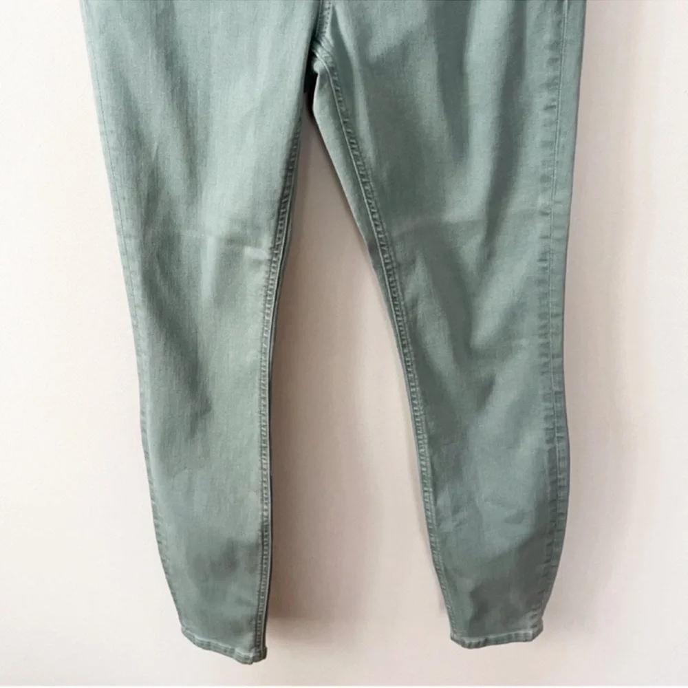 Vineyard Vines Jamie High Rise Jeans Garment Dyed Sea Clay Green Size 26